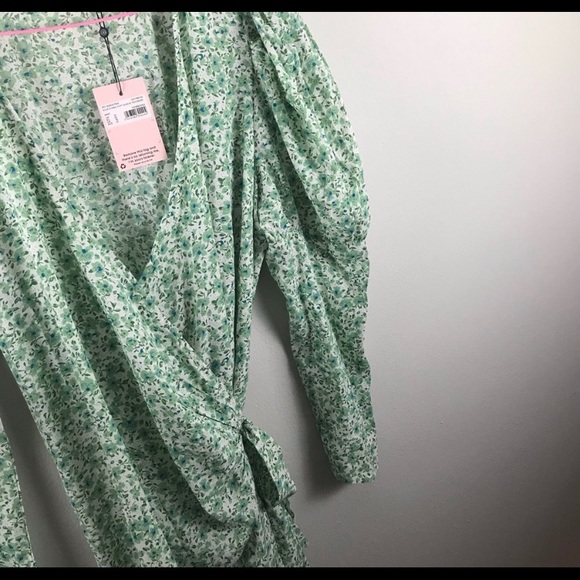 Missguided | floral wrap puff sleeve tea dress - Picture 4 of 10
